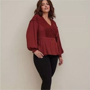 Torrid Crinkle Gauze Lace Inset Surplice Top – Brown 3X